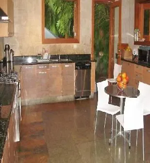 Darbin ~ Landhaus Cannes